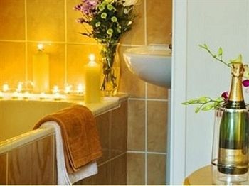 Montgomery'S Hotel Гонітон Екстер'єр фото